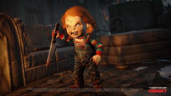 Chucky menacingly wields a kitchen knife in a screenshot from Dead by Daylight
