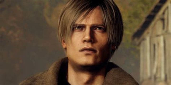 Leon S Kennedy takes aim at the Lunker Bass with a spear while riding his boat in Resident Evil 4 remake